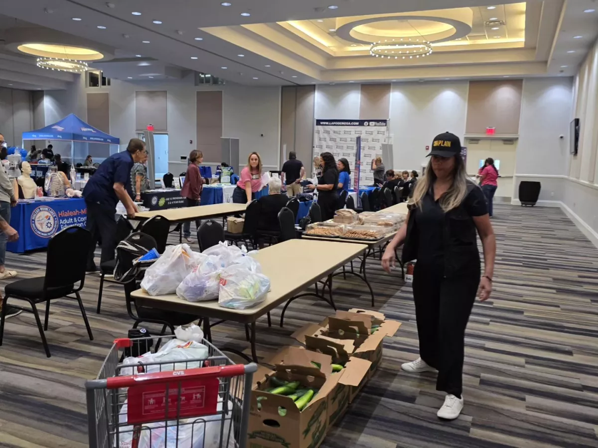 Galeria Fundacion Divanos 23