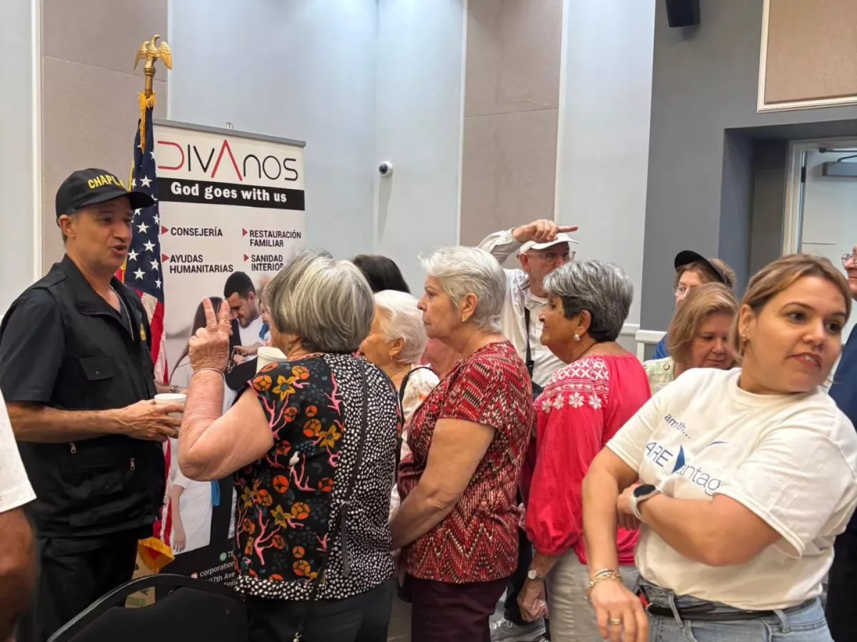 Galeria Fundacion Divanos 26